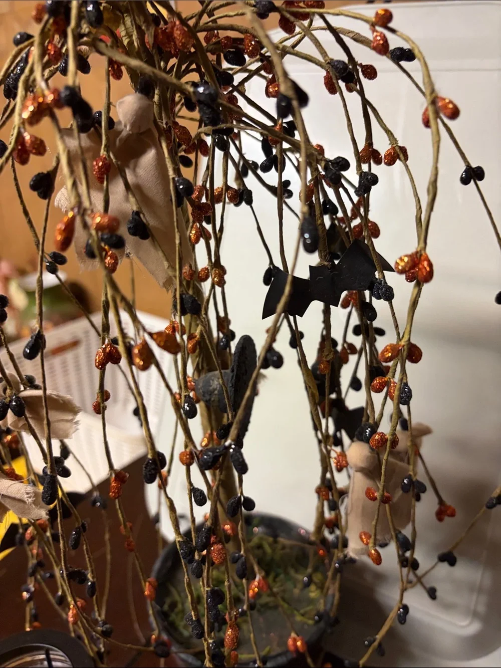 Home Holiday Black and Orange Beaded Tree Décor - Unbranded